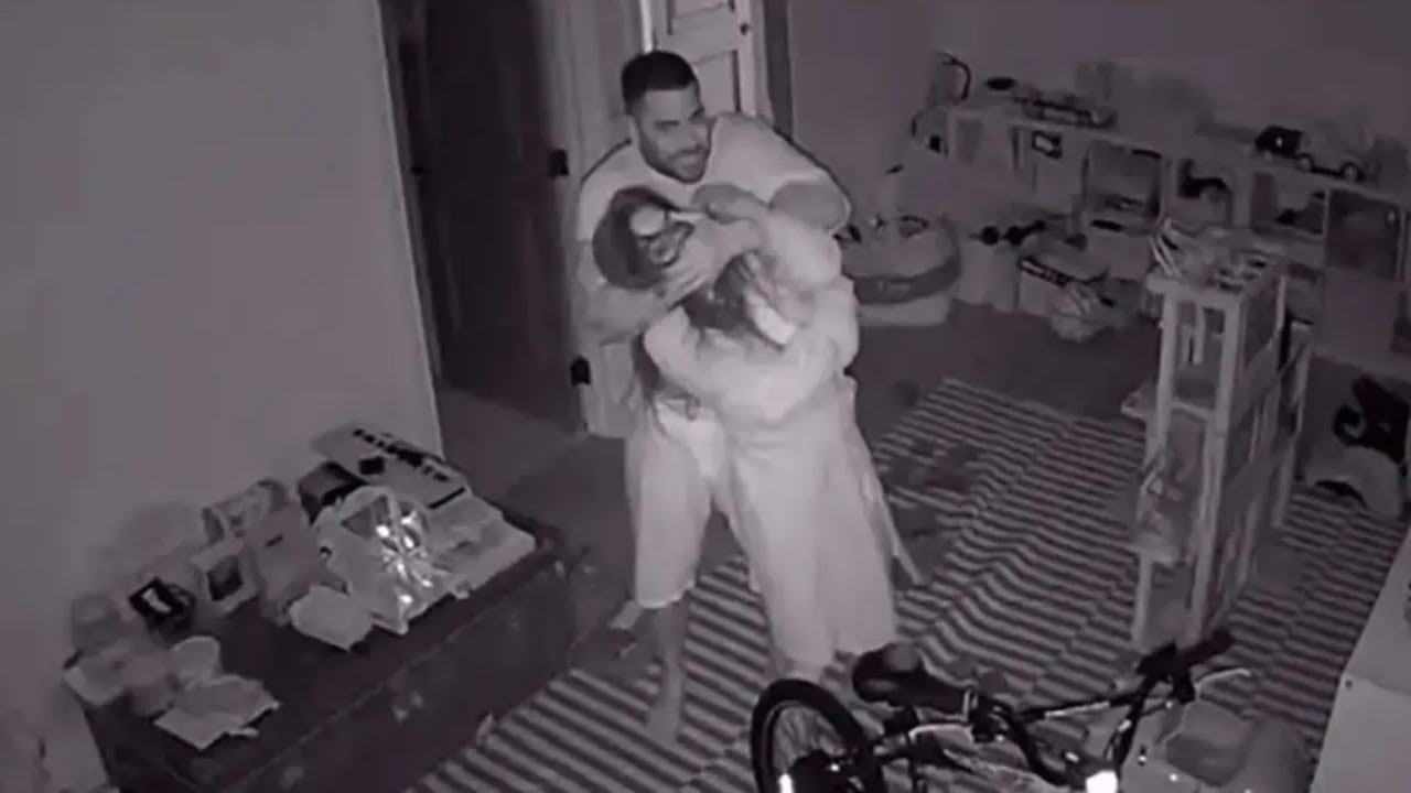 Mike shouhed paulina ben-cohen video