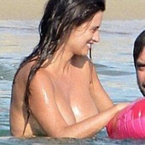 Penelope Cruz nude topless swimming