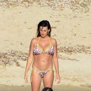 Penelope Cruz nude bikini