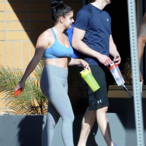 Ariel Winter sexy cameltoe