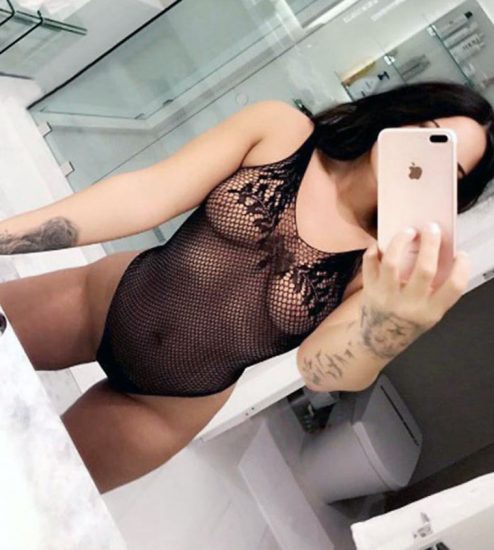 Demi Lovato Nude Sexy Lingerie Photos