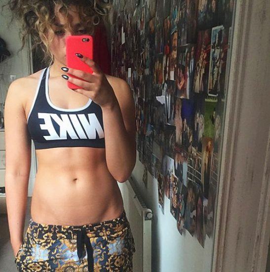 Ella Eyre nude