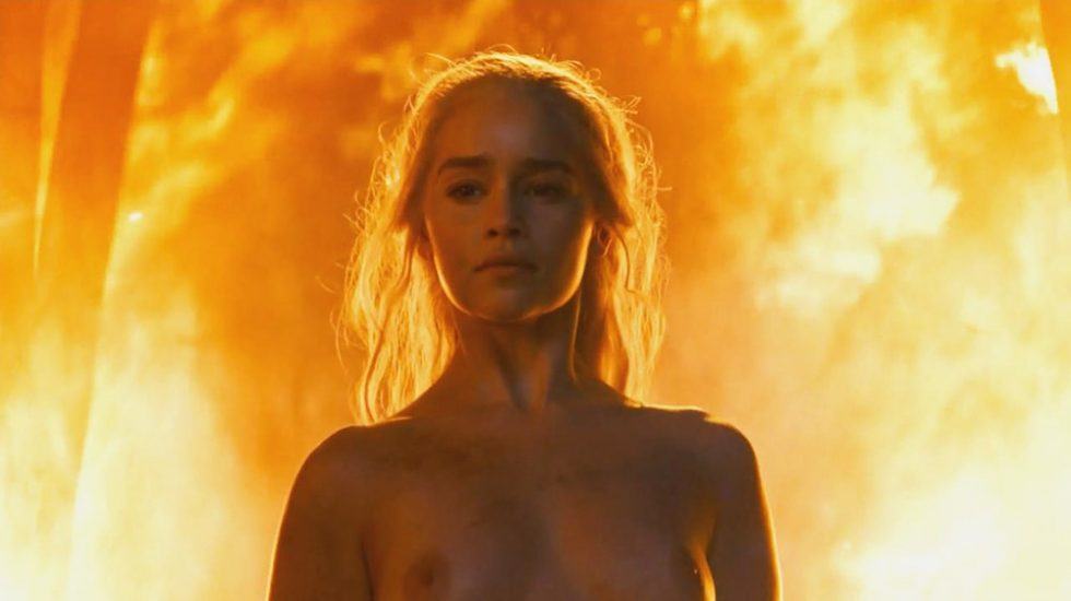 Emilia Clarke nude boobs