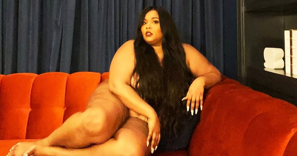 Lizzo poses nude for Instagram