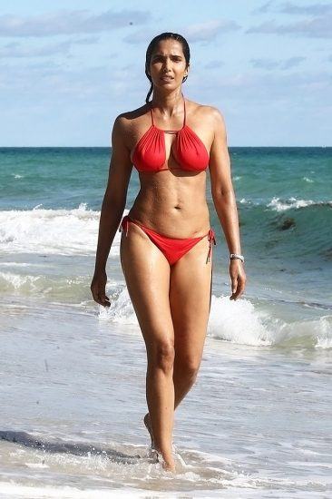 padma lakshmi bikini