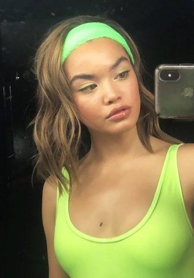 Paris Berelc leaks mirror selfie