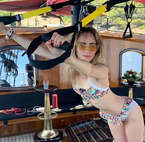 Suki Waterhouse giving sexy pose