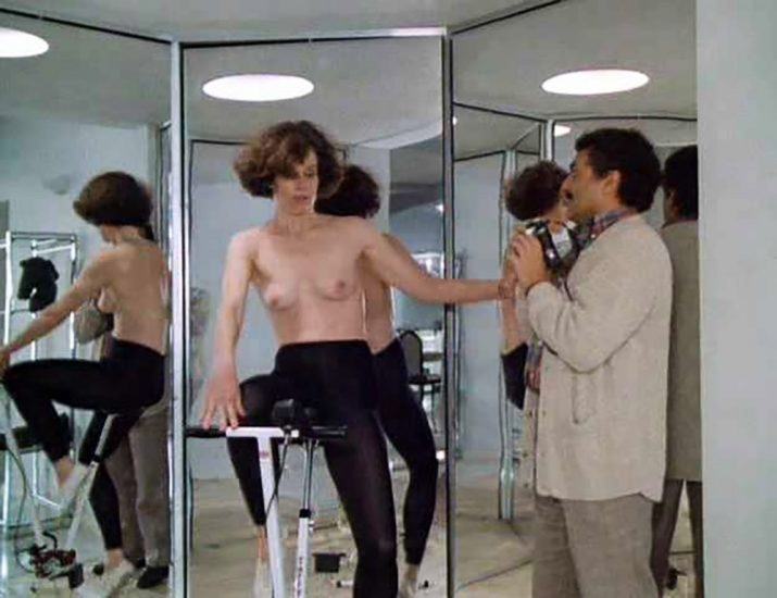 Sigourney Weaver Breasts