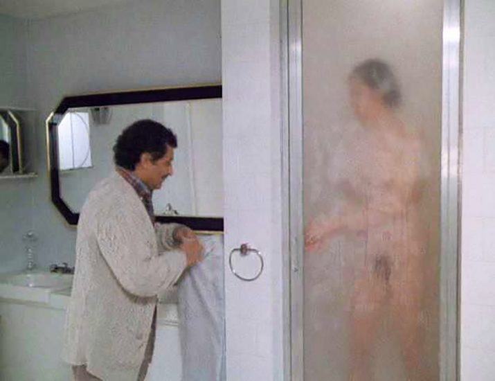 Sigourney Weaver's nude pussy