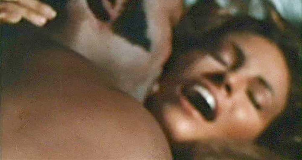 Raquel Welch nude sex scenes