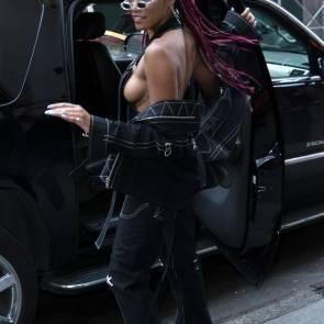 Keke Palmer Sideboob