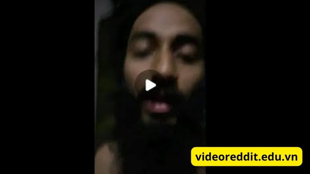 Watch Kulhad Pizza Viral Video