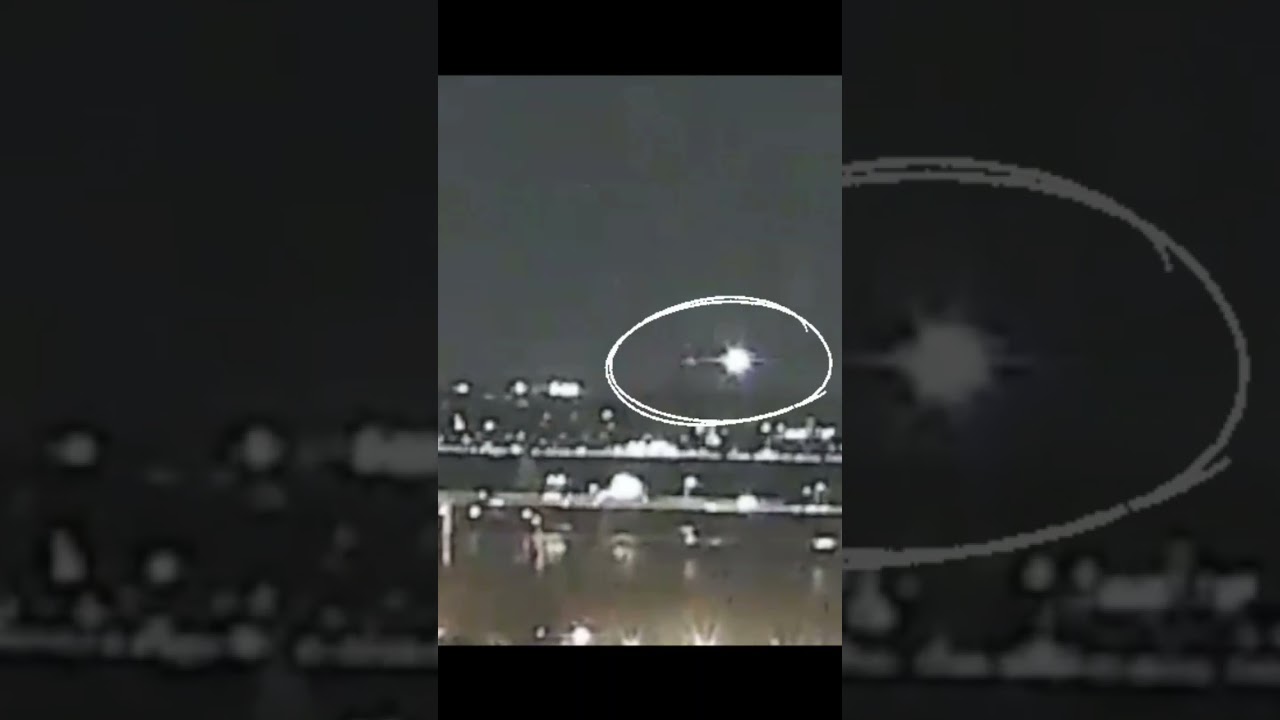 US plane crash in Washington DC video