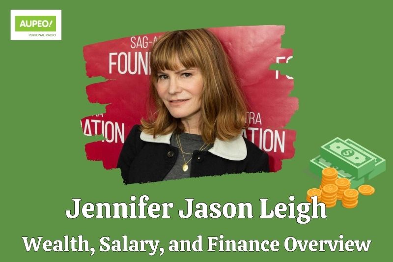 Jennifer Jason Lee's wealth, salary and financial review