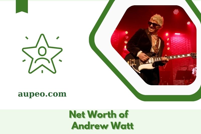 What is Andrew White's net value in 2025