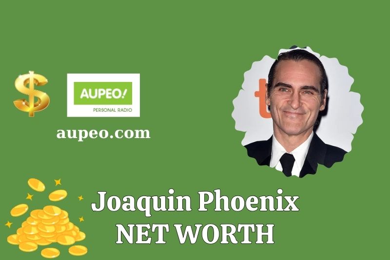 What is the net value of Joakin Phoenix in 2025