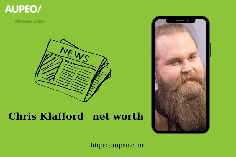 What is the net value of Chris Clafford in 2025