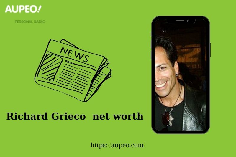 What is Richard Grayo's net value in 2025